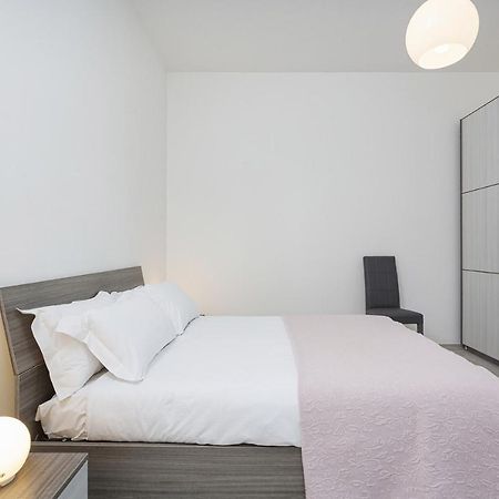 Contemporary Apartment In Sturla By Wonderful Italy Cenova Dış mekan fotoğraf